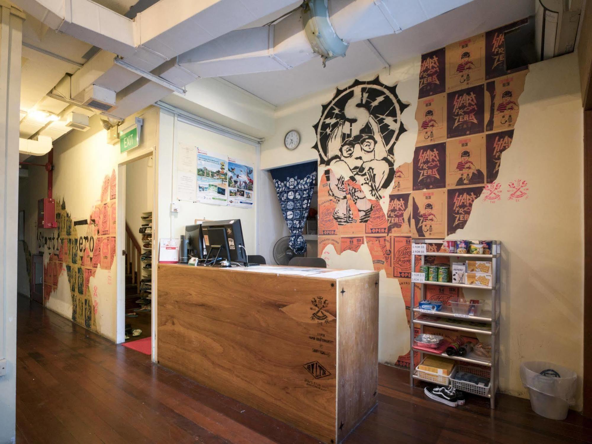 Beat Arts Hostel At Chinatown Singapore Exterior photo
